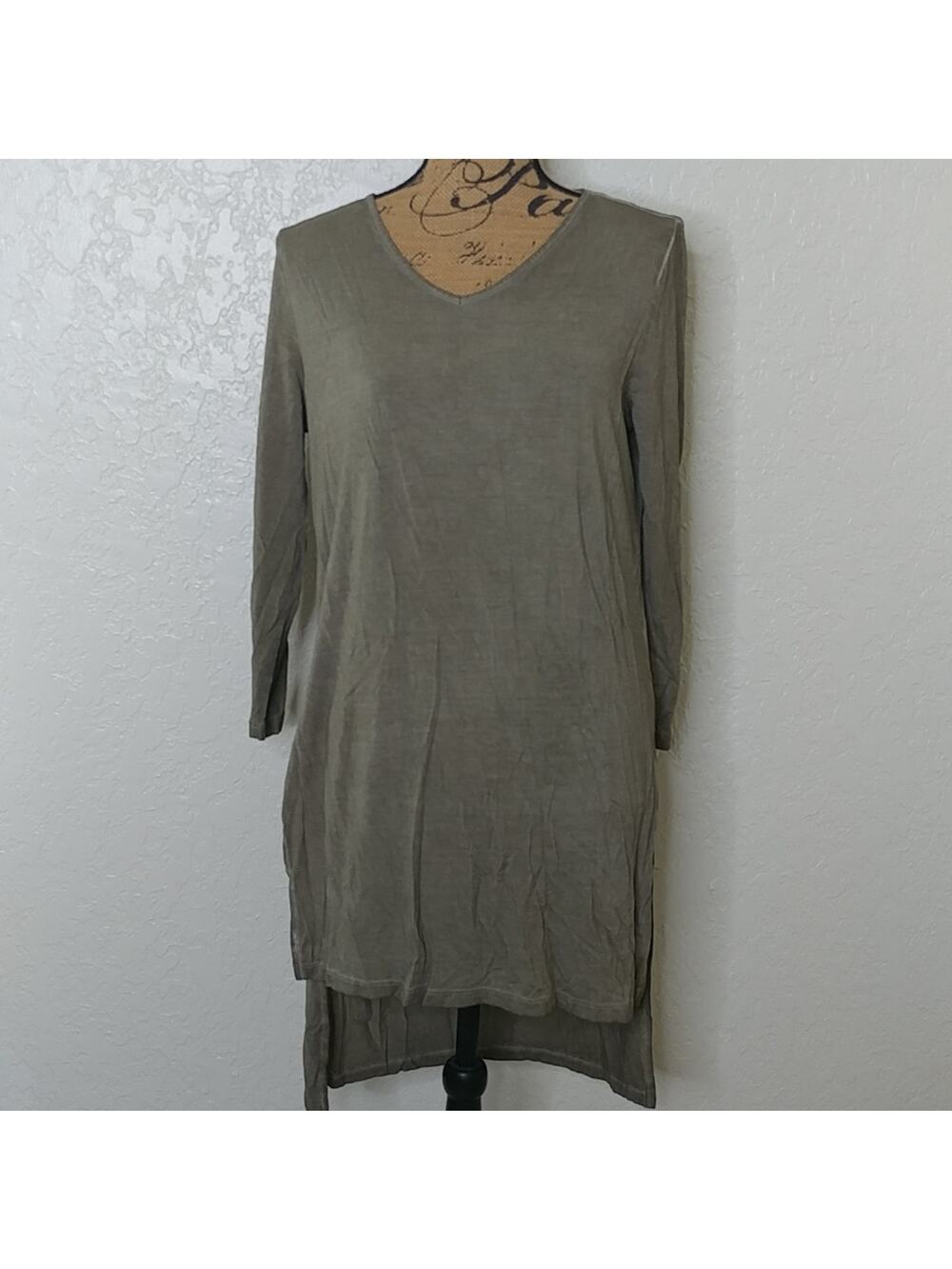 Dantelle Distressed‎ Top Size M